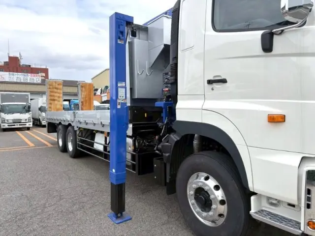 日野 プロフィア 2DG-FS1AHEの写真16