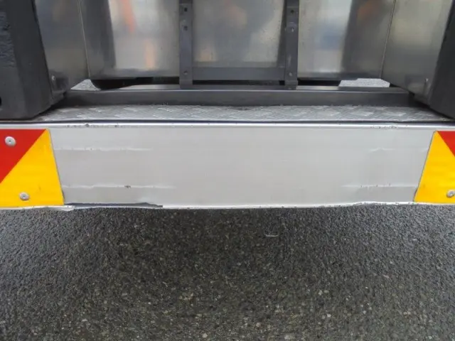 いすゞ フォワード TKG-FRR90S2の写真17