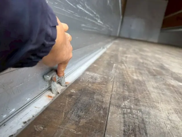 UD クオン 2PG-CD5CA(6x2)の写真14