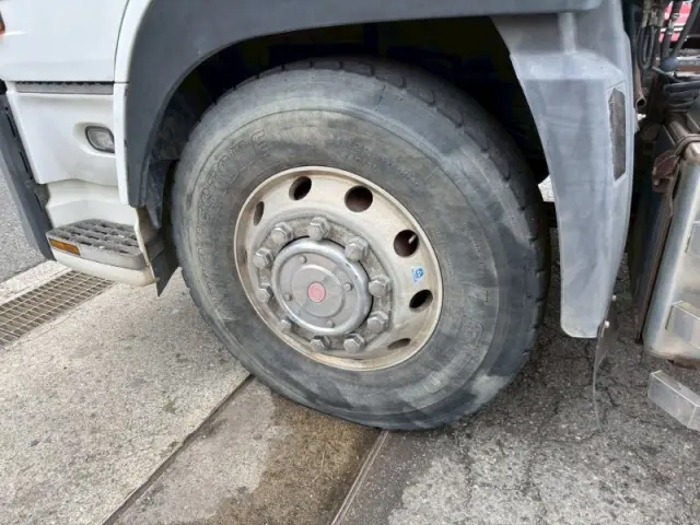 ＵＤ クオン QKG-CW5ZL(6x4)の写真19