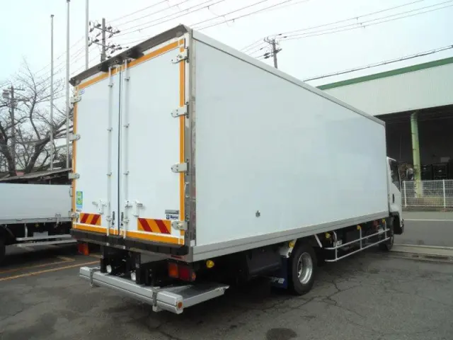 いすゞ フォワード 2PG-FRR90T2の写真3