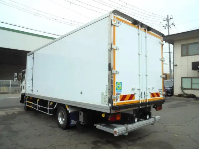 いすゞ フォワード 2PG-FRR90T2の写真4