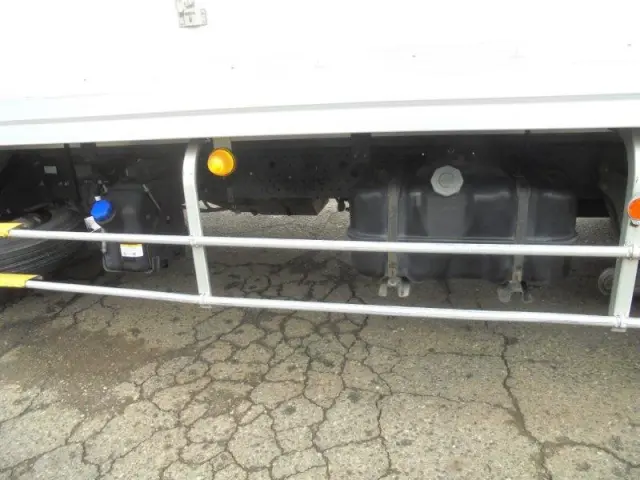 いすゞ フォワード 2PG-FRR90T2の写真17