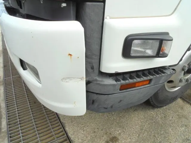 いすゞ フォワード 2PG-FRR90T2の写真22