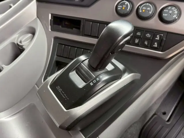 UD クオン 2RG-GK5DABの写真18