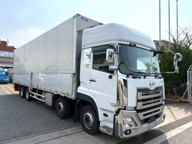 UD クオン 2PG-CG5CA(8x4)の写真2