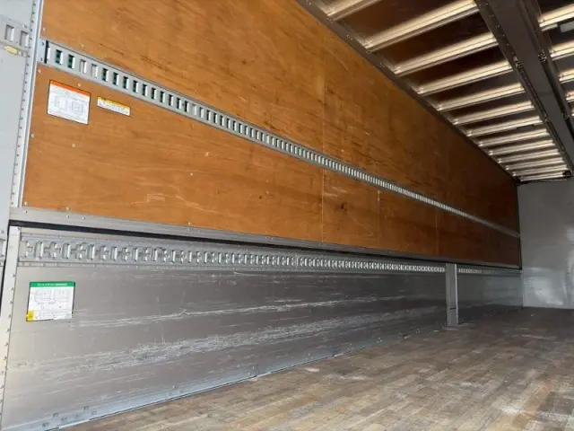 UD クオン 2PG-CG5CA(8x4)の写真12