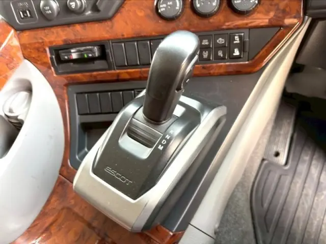 UD クオン 2PG-CG5CA(8x4)の写真26