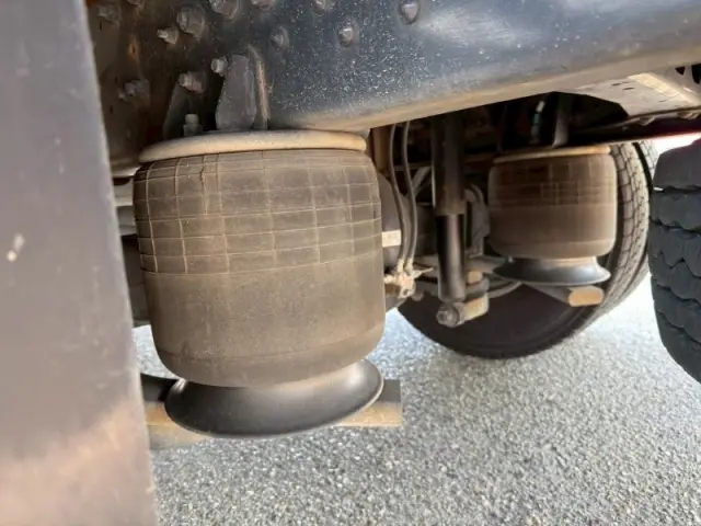 三菱 ファイター 2KG-FK64Fの写真6