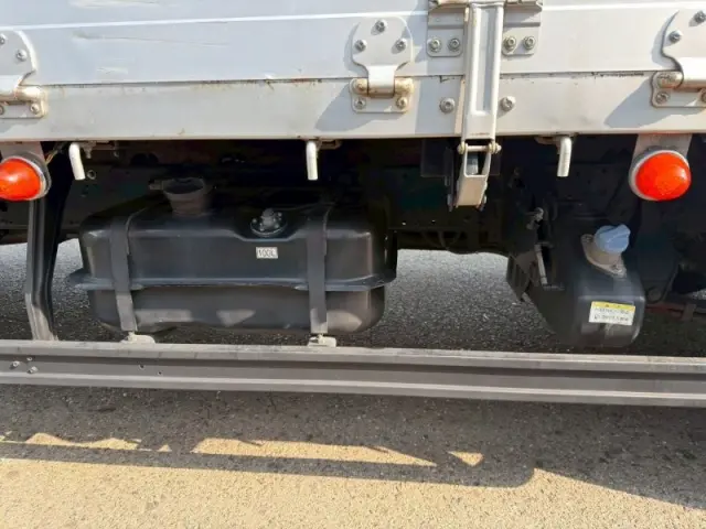 三菱 ファイター 2KG-FK64Fの写真9