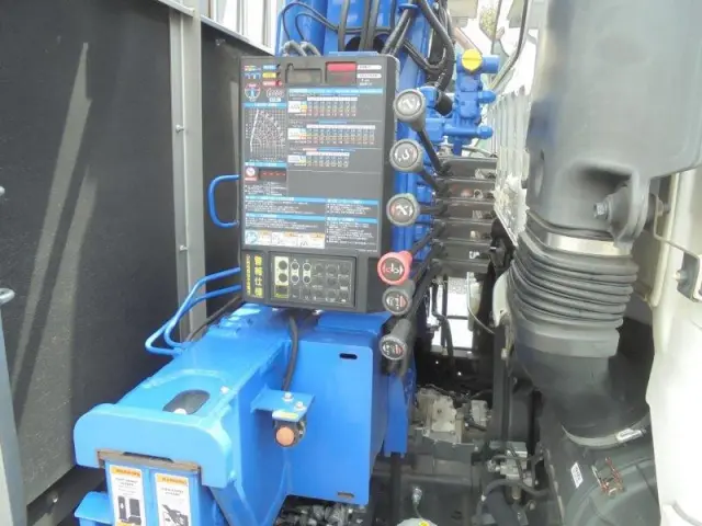 いすゞ フォワード 2RG-FSR90T2の写真8