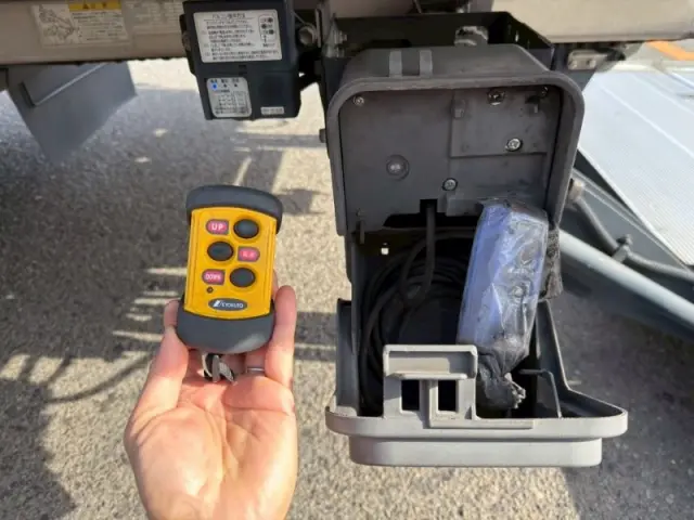 いすゞ フォワード 2RG-FSR90T2の写真9