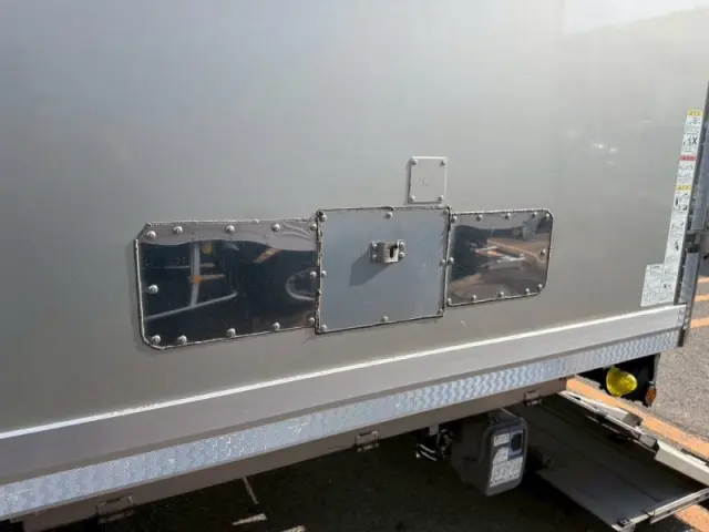 いすゞ フォワード 2RG-FSR90T2の写真17