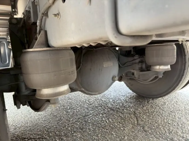 いすゞ フォワード 2PG-FRR90T2の写真14