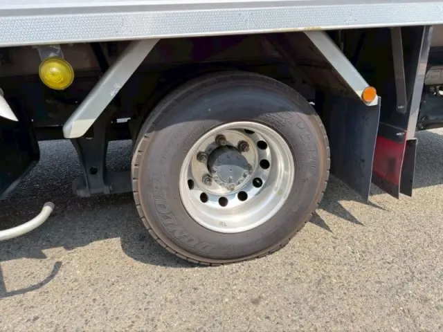 いすゞ フォワード 2PG-FRR90T2の写真23