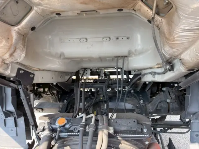 いすゞ フォワード 2PG-FRR90T2の写真28