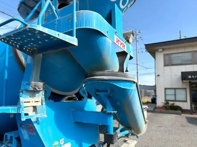 いすゞ フォワード 2PG-FRR90S2の写真8