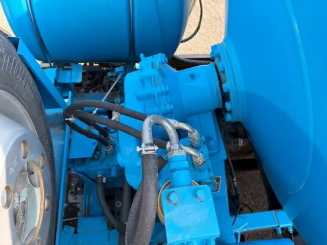いすゞ フォワード 2PG-FRR90S2の写真12