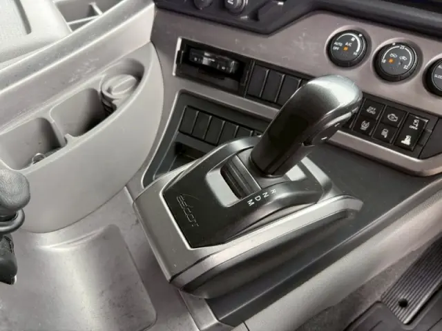 ＵＤ クオン 2PG-CG5CA(8x4)の写真28