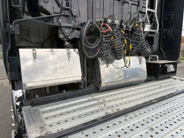 日野 プロフィア 2DG-SH1EDGGの写真11