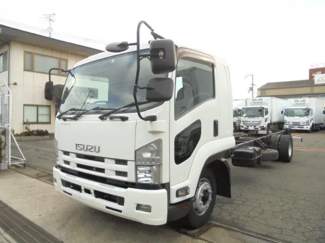 いすゞ フォワード LKG-FTR90T2の写真1