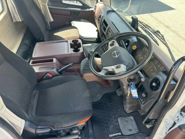 日野 レンジャー 2KG-FJ2ABAの写真24