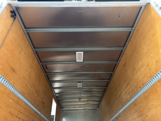 いすゞ フォワード 2RG-FRR90S2の写真9