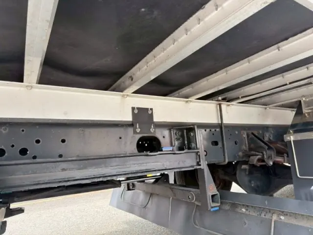 いすゞ フォワード 2RG-FRR90S2の写真15