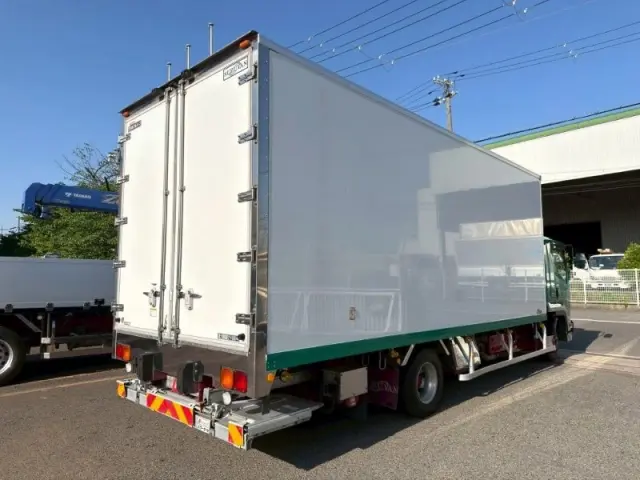 いすゞ フォワード 2PG-FRR90T2の写真3