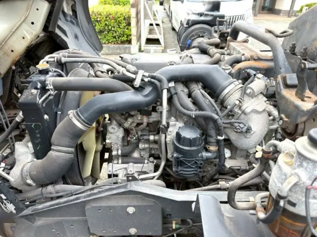 いすゞ フォワード LKG-FTR90S2の写真39