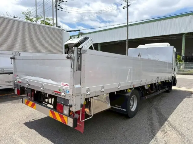 いすゞ フォワード 2RG-FRR90S2の写真3