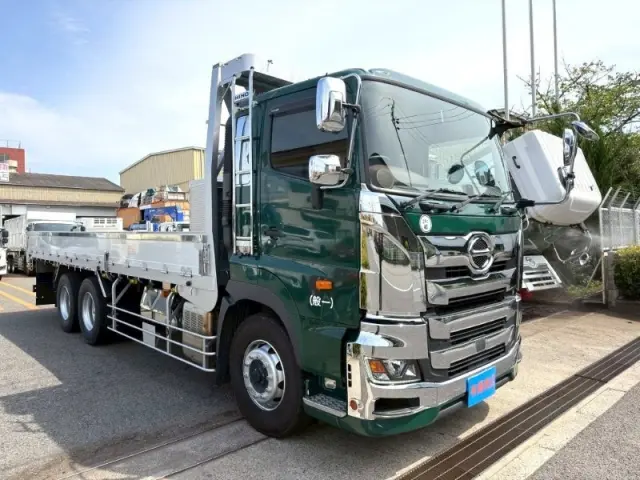 日野 プロフィア 2DG-FR1AJA(6x2)の写真2