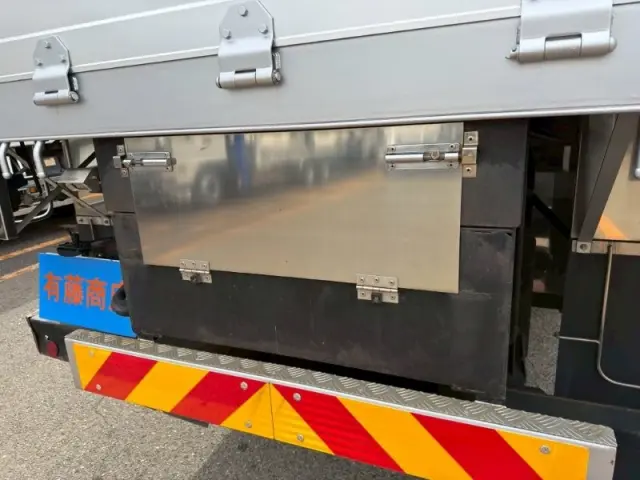 日野 プロフィア 2DG-FR1AJA(6x2)の写真10