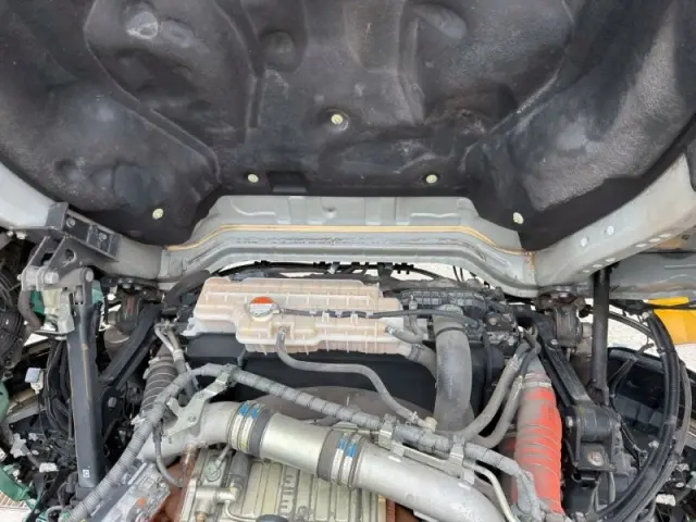 日野 プロフィア 2DG-FR1AJA(6x2)の写真16