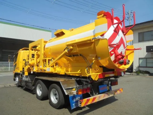 三菱 ファイター QDG-FQ62F(6x4)の写真4