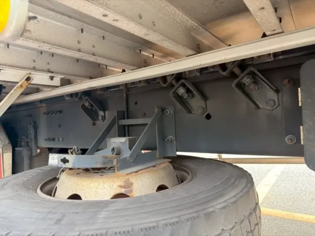 ＵＤ クオン 2PG-CD5CA(6x2)の写真17