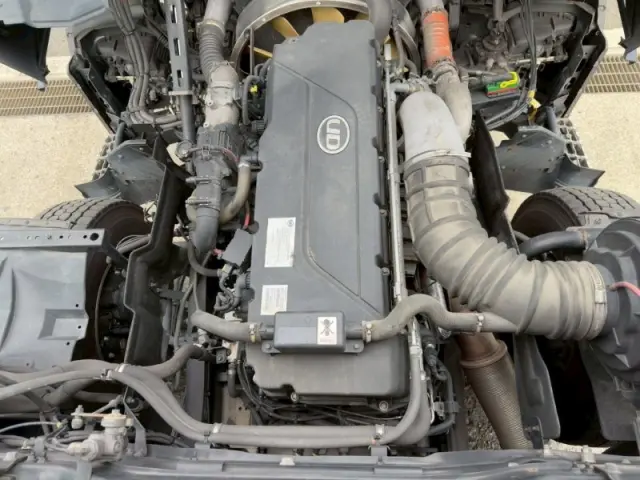 ＵＤ クオン 2PG-CD5CA(6x2)の写真28