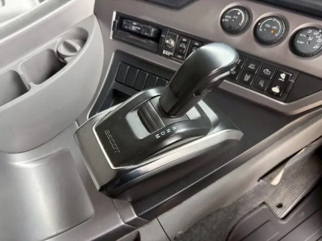 ＵＤ クオン 2PG-CD5CA(6x2)の写真31