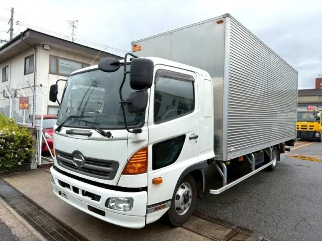 日野 レンジャー TKG-FD9JLAAの写真1