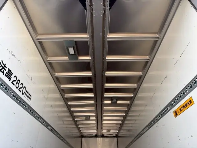 ＵＤ クオン 2PG-CG5CA(8x4)の写真11