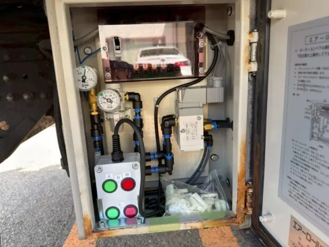 ＵＤ クオン 2PG-CG5CA(8x4)の写真18