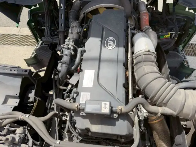 ＵＤ クオン 2PG-CG5CA(8x4)の写真30