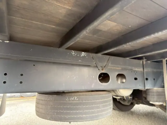 いすゞ フォワード 2RG-FTR90V2の写真8