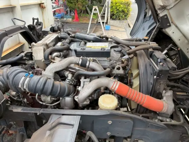 いすゞ フォワード 2RG-FTR90V2の写真12