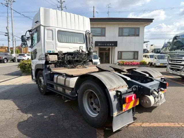 UD クオン 2PG-GK5AABの写真4