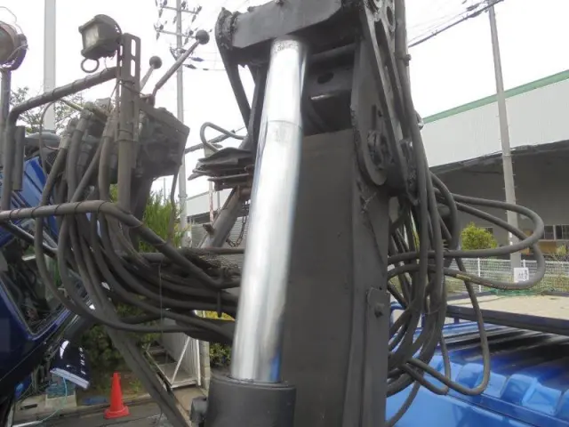 日野 レンジャー BDG-GK8JNWA(6x4)の写真13