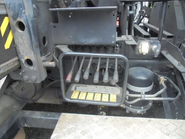 日野 レンジャー BDG-GK8JNWA(6x4)の写真19