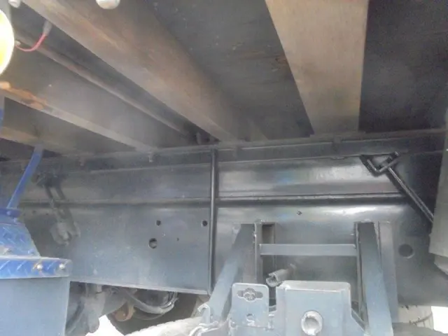 日野 レンジャー BDG-GK8JNWA(6x4)の写真21