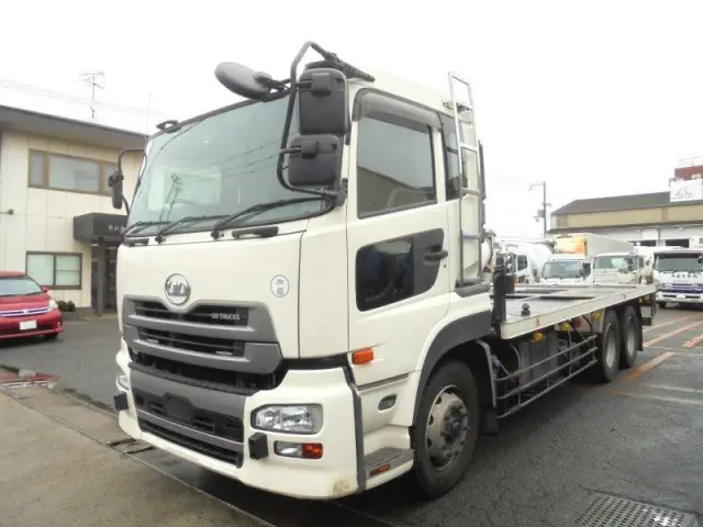 ＵＤ クオン QKG-CD5YL(6x2)の写真1