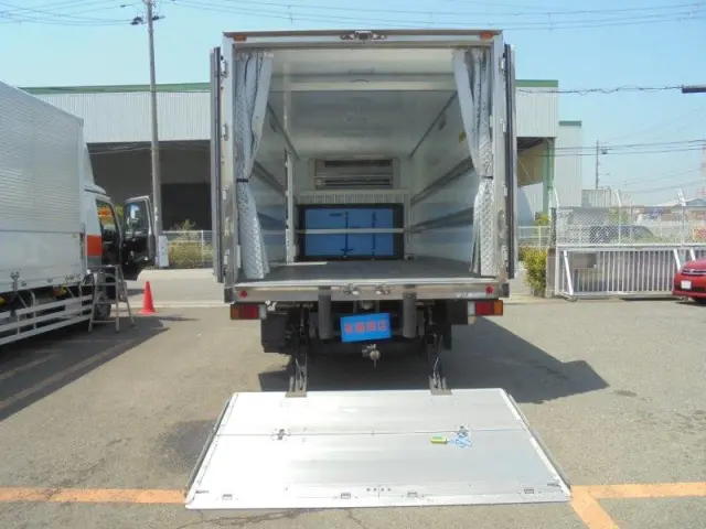 いすゞ フォワード 2PG-FRR90S2の写真7